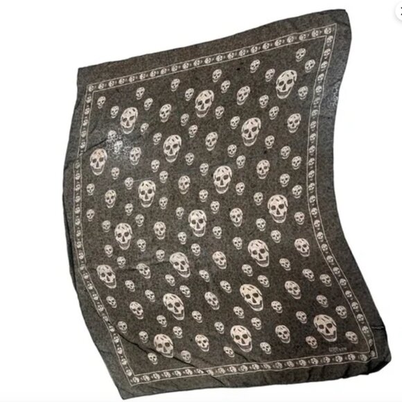 Alexander McQueen Scarf - Picture 2 of 6